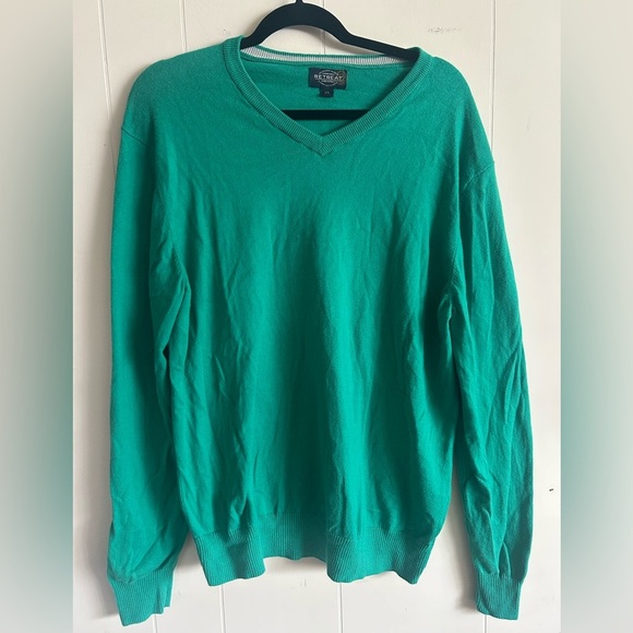 Retreat, size Large, Green V-Neck Sweater cotton and cashmere, super soft - Picture 2 of 10